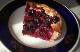 Пирог со смородиной - фото шага 6