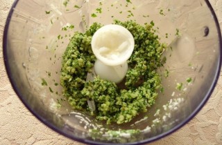 Помидоры с соусом песто - фото шага 3