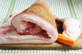 Рулет из домашнего сала - фото шага 1