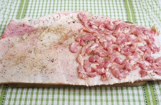 Рулет из домашнего сала - фото шага 3