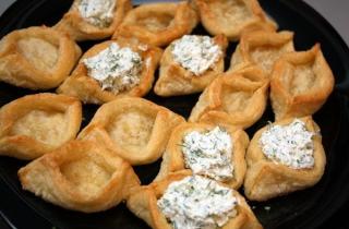 Тарталетки из слоеного теста с начинкой - фото шага 5