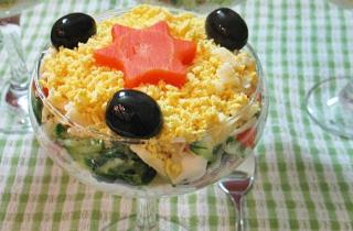 Вкусный салат с тунцом - фото шага 7