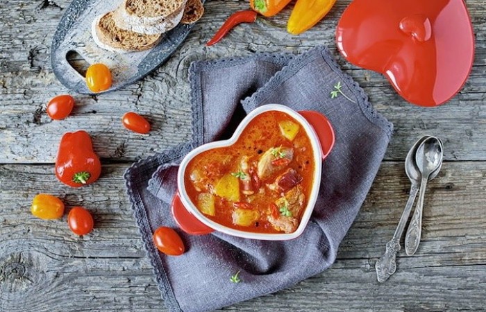 Венгерский гуляш - пошаговый рецепт с фото Венгерский гуляш - пошаговый рецепт с фото