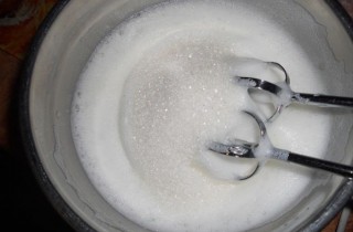 Ангельский бисквит на белках - фото шага 3