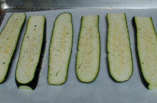 Цукини запеченные - фото шага 1