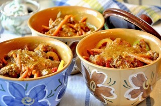 Жаркое из печени в горшочке - фото шага 3