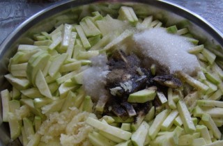 Кабачки-грузди на зиму - фото шага 3