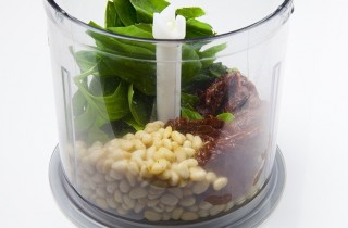 Котлеты из индейки с прошутто - фото шага 2