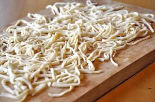 Острый суп с лапшой в мультиварке - фото шага 3