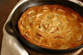 Творожная запеканка с яблоками - фото шага 8