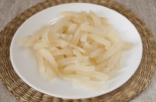 Кальмары в нежном сметанном соусе - фото шага 2