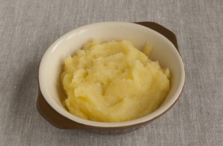 Картофельное пюре с луком - фото шага 6