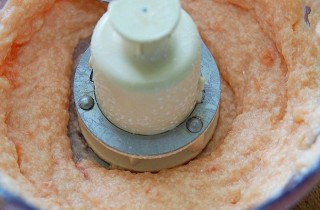 Картофельные сундучки с шампиньонами, лососем и икрой - фото шага 8