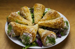 Кулечки с муссом из форели - фото шага 4