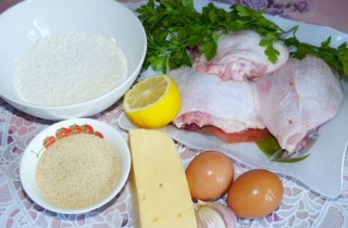 Курица в сырной панировке - фото шага 1
