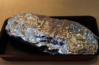 Запеченная говядина в фольге в духовке - фото шага 4