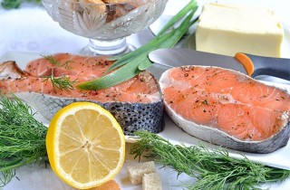 Запеченный лосось под хрустящей хлебной корочкой - фото шага 1