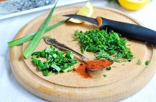 Запеченный лосось под хрустящей хлебной корочкой - фото шага 3