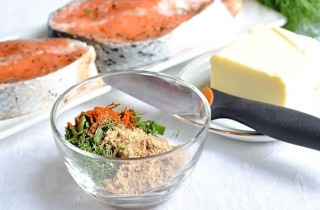 Запеченный лосось под хрустящей хлебной корочкой - фото шага 4