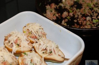 Груши под сыром - фото шага 7