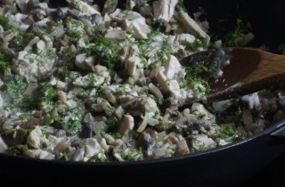 Жульен с курицей и шампиньонами - фото шага 3