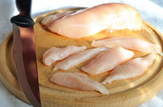 Курица с карамельным луком - фото шага 2