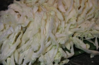 Курица с тушеной капустой - фото шага 5