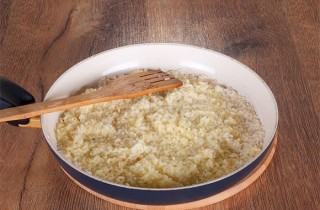 Квашеная капуста с фаршем и домашними колбасками - фото шага 3