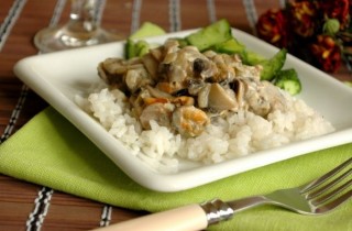 Мидии с шампиньонами в сливках - фото шага 9