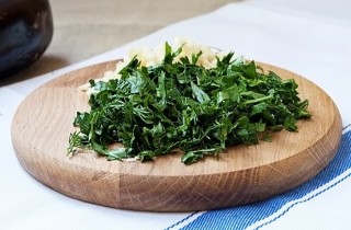 Простой салат из баклажанов - фото шага 4