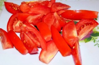 Салат с фетой, помидорами и перцем - фото шага 3