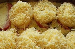 Ветчина под ананасом - фото шага 12