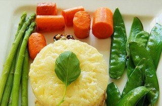 Ветчина под ананасом - фото шага 13