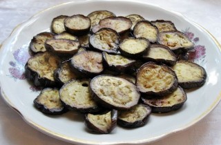 Запеченные овощи под томатным соусом - фото шага 3