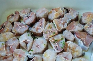 Запеченный хек - фото шага 3