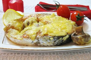 Запеченный лосось с сыром и шампиньонами - фото шага 5