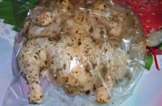 Курица, запеченная в рукаве в духовке - фото шага 5