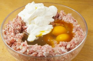 Паштет по-деревенски из свинины, бекона и ветчины - фото шага 3