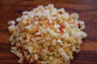 Пирожки с яблоками - фото шага 1