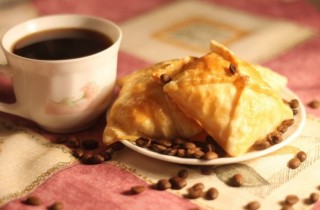 Пирожки с яблоками - фото шага 7