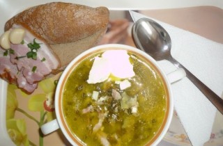 Суп со щавелем, овощами и курицей - фото шага 7