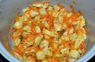 Чечевица с курицей в мультиварке - фото шага 4