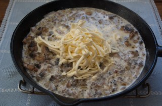 Грибной соус с сыром - фото шага 5