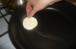 Жареный картофель с кабачками - фото шага 8