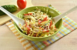 Овощной салат с курицей - фото шага 9