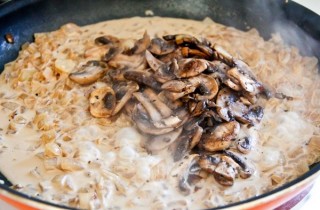 Шампиньоны под сливочным соусом - фото шага 8