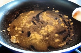 Сырный соус с артишоками и шпинатом - фото шага 2