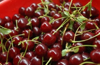 Вяленая вишня - фото шага 1