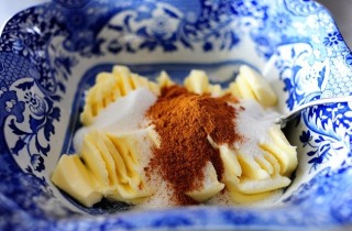 Ароматные гренки с корицей - фото шага 4