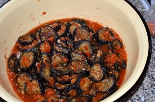 Баклажаны в аджике - фото шага 7